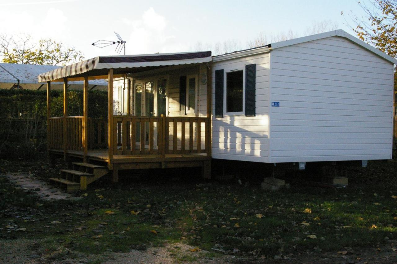 Mhvacances Louent Plusieurs Mobilhomes Dans Camping 4 Etoiles Proche Chateaux Et Zoo Beauval 翁赞 外观 照片