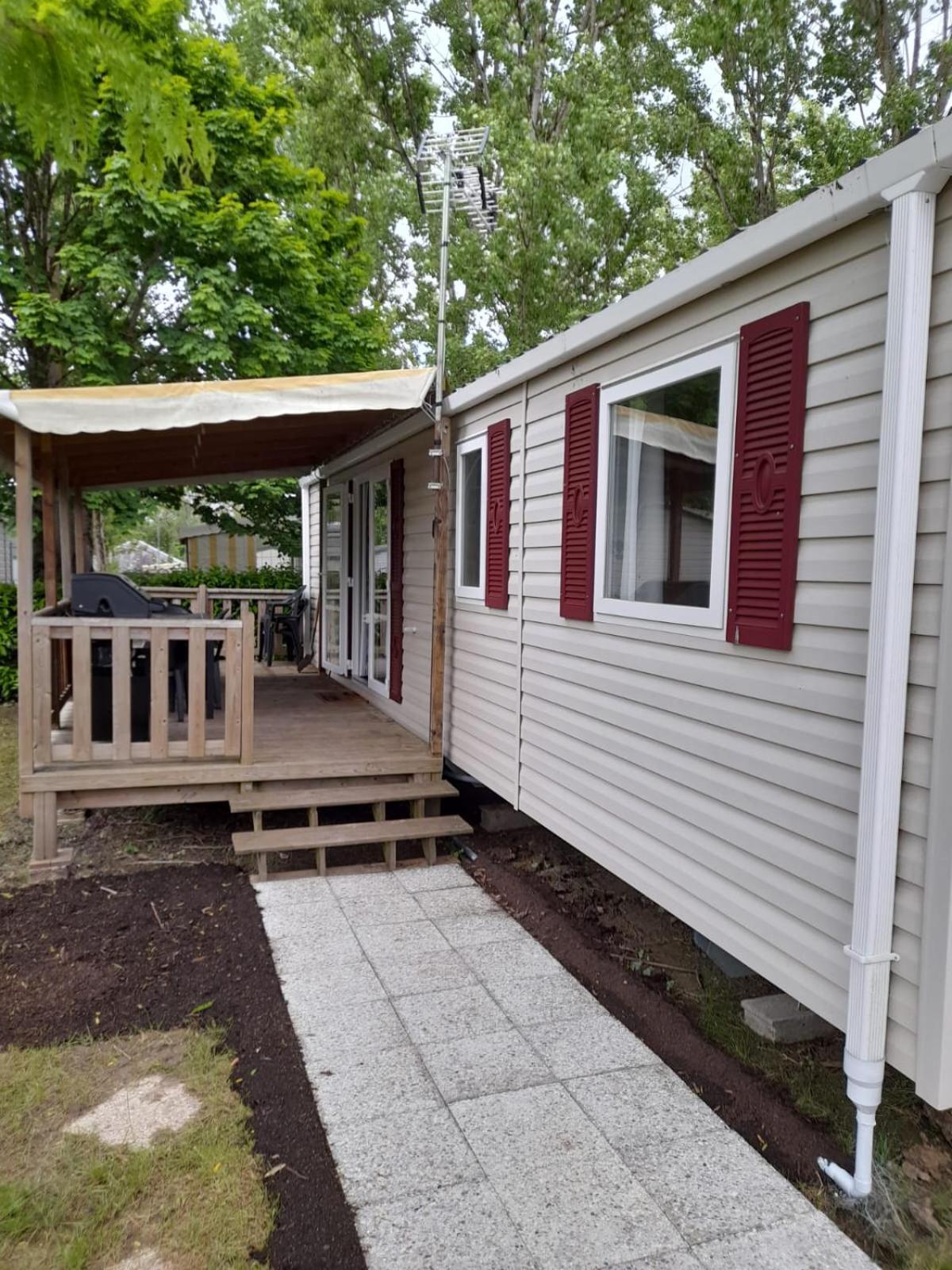 Mhvacances Louent Plusieurs Mobilhomes Dans Camping 4 Etoiles Proche Chateaux Et Zoo Beauval 翁赞 外观 照片